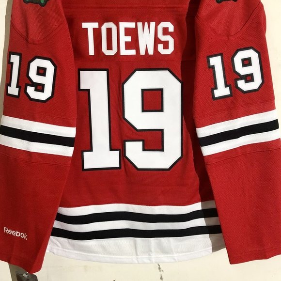 Reebok CHICAGO BLACKHAWKS JONATHAN TOEWS Women's JERSEY All Sizes S-2XL New - Picture 3 of 5